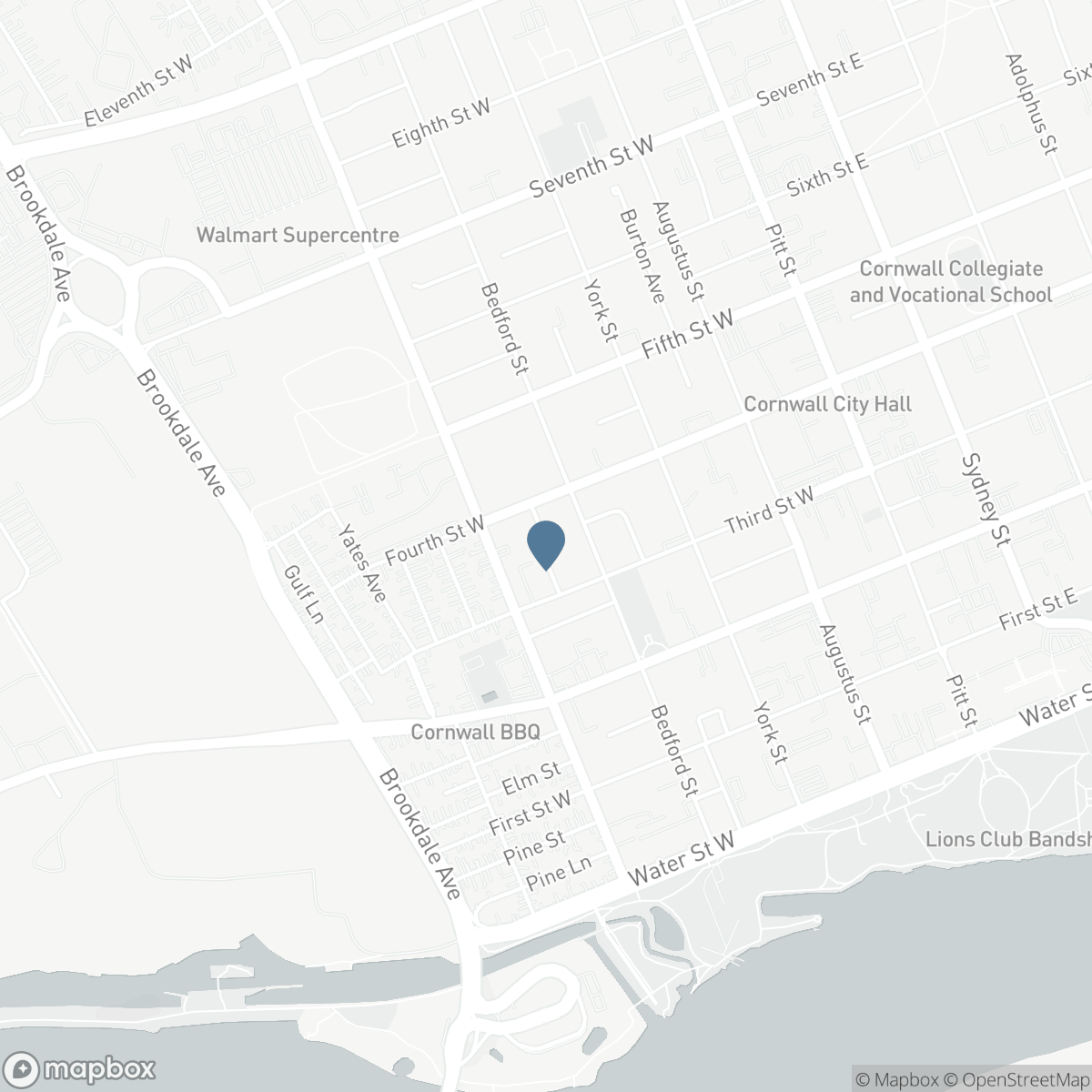 327 CLARKE AVENUE, Cornwall, Ontario K6J 4G6